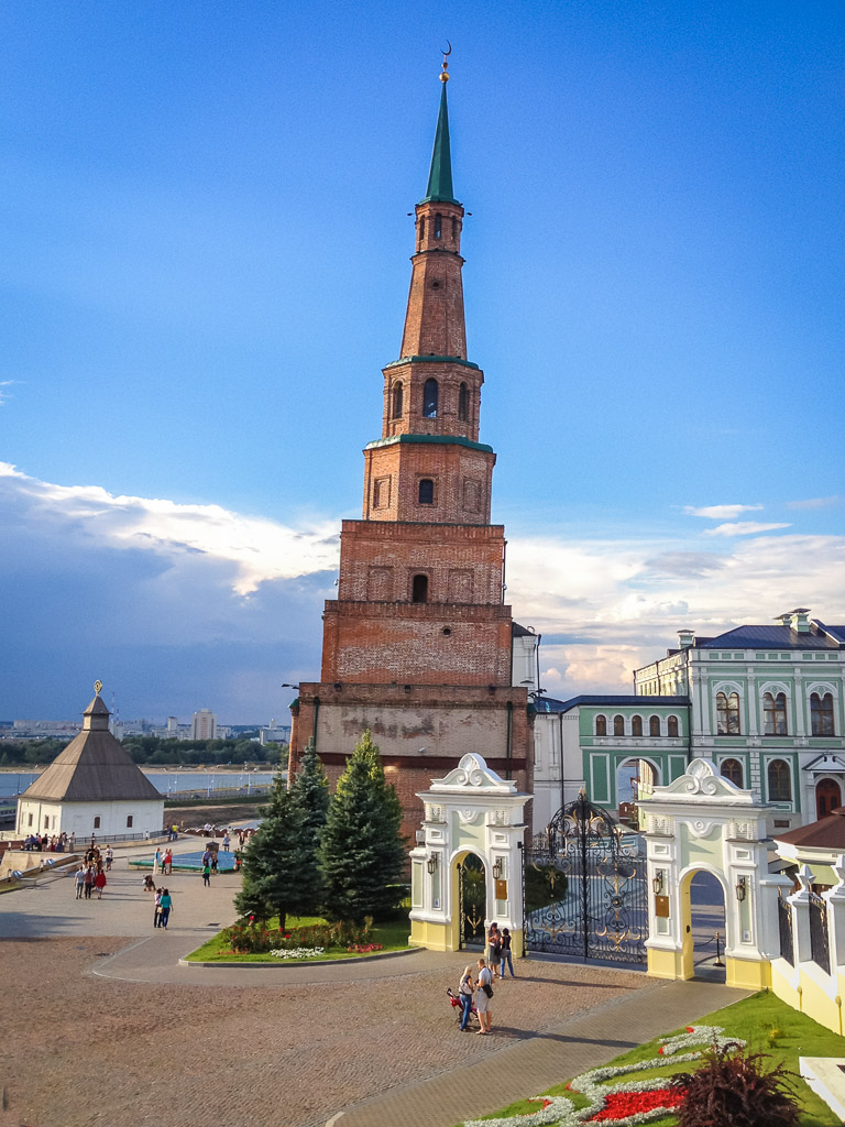 Фото башни сююмбике